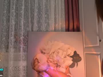 webcam girl sweety_rinushka_ live cam image #11221327