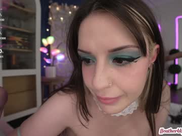 webcam girl heatherbby live cam image #12878136
