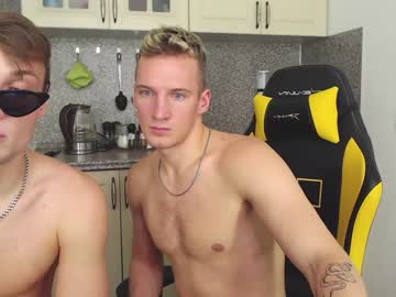 webcam man purple_gang live cam image #146360
