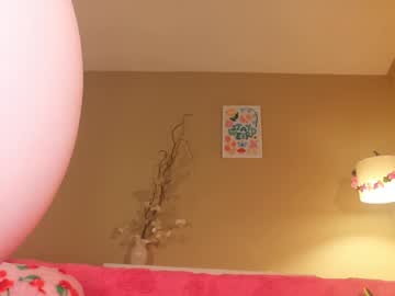 webcam girl khloeexoxo live cam image #11089432