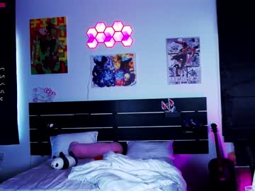 webcam girl madnessalise live cam image #6725128