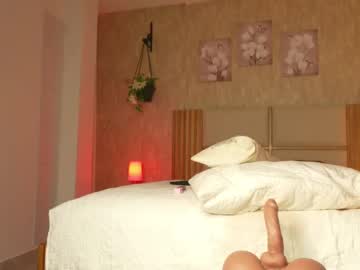webcam girl ana_maria11 live cam image #12844538