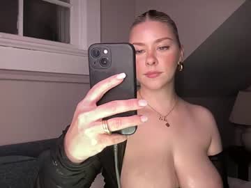 webcam girl novavangogh live cam image #10717504