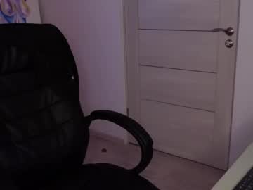 webcam girl abby_laker live cam image #9850476