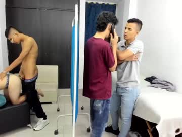 webcam man fuckboys_hot live cam image #2215635