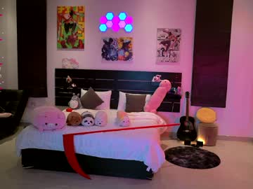 webcam girl madnessalise live cam image #8379704