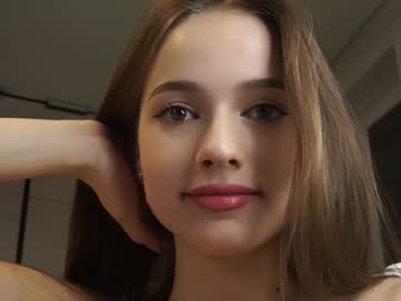 webcam girl hecola live cam image #10601304