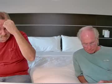 webcam couple alice_and_daddy live cam image #2070126