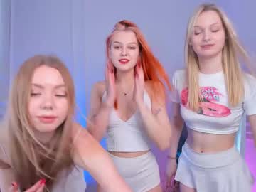 webcam girl cassie_palmer live cam image #12251983