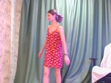 webcam girl crystalnut live cam image #6021732