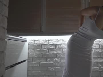webcam girl sweety_rinushka_ live cam image #9877105