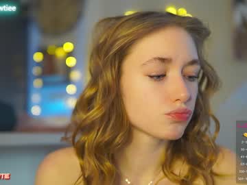 webcam girl _taylor_swift live cam image #4734047