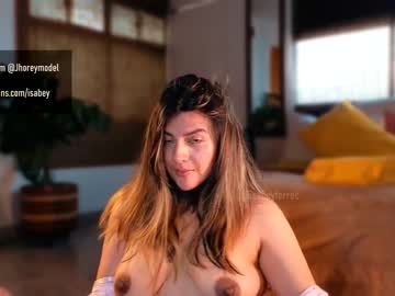 webcam girl isabeyferrec live cam image #8244336