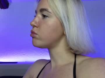 webcam girl tinayummy live cam image #5883815
