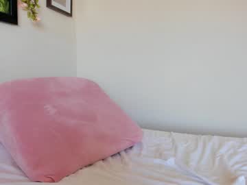 webcam girl ellynaomi live cam image #1637928