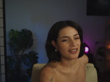 webcam girl jadeperez_ live cam image #7061921