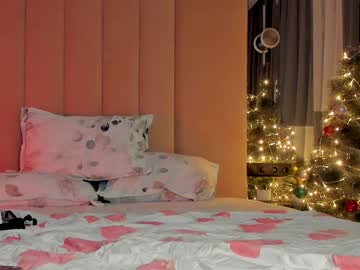 webcam girl lorettadunnell live cam image #11370186