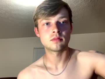 webcam man mrcoolguy68 live cam image #2513220