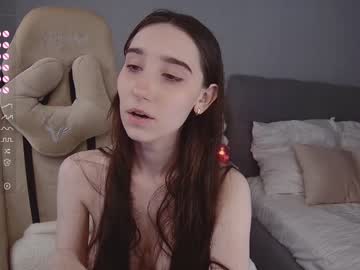 webcam girl lezyliza live cam image #7612280