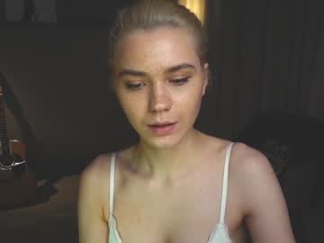 webcam girl luna_ai live cam image #451473