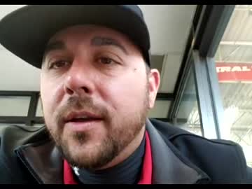 webcam man layzebigballs live cam image #949419