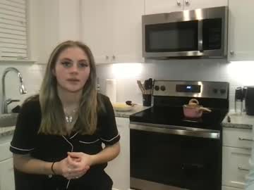 webcam girl daisyparkerxo live cam image #8297188