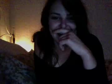 webcam girl fitty_tuck live cam image #428668