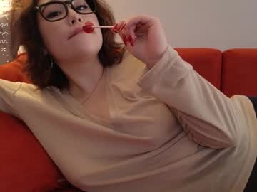 webcam girl kimi_kay live cam image #9763880