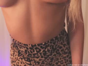 webcam girl wild_schoolgirl live cam image #273895