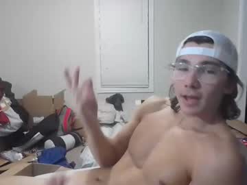webcam man sticky_soc live cam image #9554657