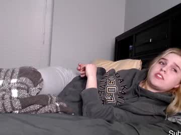 webcam girl summersroselive live cam image #11019139
