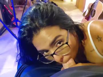 webcam couple cheeseburgerjesus live cam image #12601936