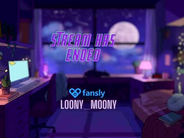 webcam girl loony_moony live cam image #10677794