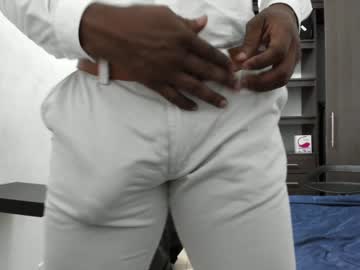 webcam man roccoblack02 live cam image #650212