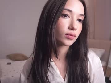 webcam girl catedeman live cam image #12689136