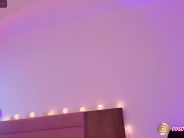 webcam girl maxinegh_ live cam image #2907722