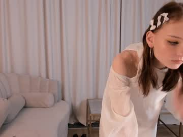 webcam girl edithgalpin live cam image #9197020