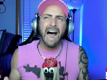 webcam man whaaaaaaaat live cam image #1690415