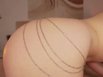 webcam girl funny_to_see_you_here live cam image #12800623