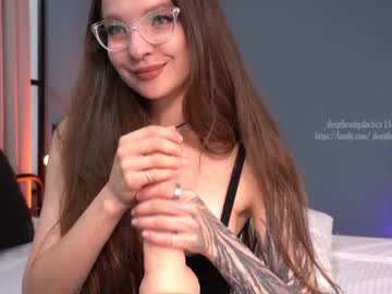 webcam girl _deepthroatgalactica live cam image #3620361