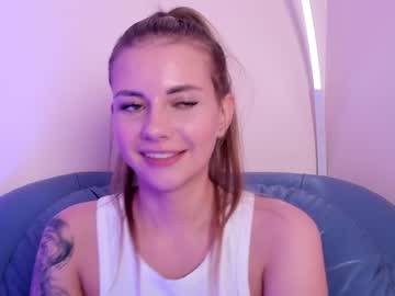 webcam girl hustleebabyy live cam image #3841517