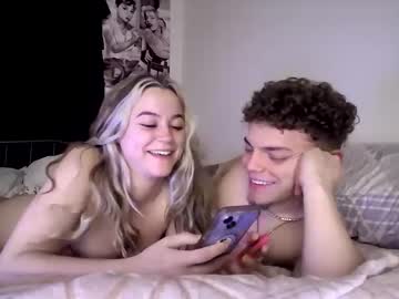 webcam couple xxkissme live cam image #8441687