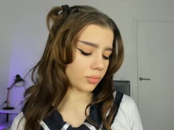 webcam girl jenie_fire live cam image #10250176