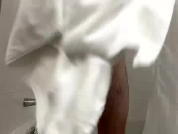 webcam man wentbrokeonstrippers live cam image #8241090