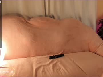 webcam girl miamoreira live cam image #3975022