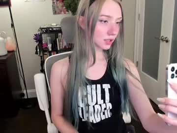 webcam girl eve003300 live cam image #10361935