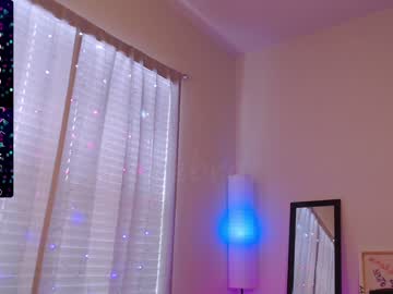 webcam girl petitebrat live cam image #6854863