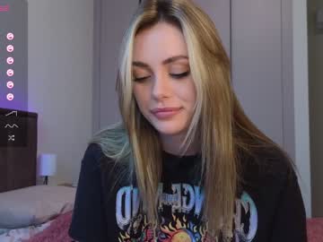 webcam girl sky_magic live cam image #9119158