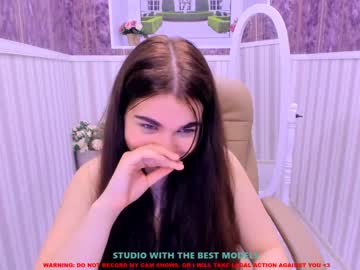 webcam girl lilu_coy live cam image #1849701