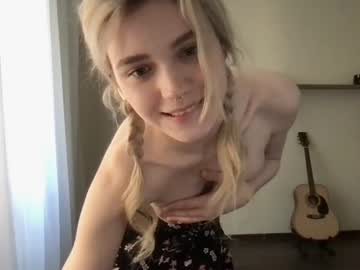 webcam girl luna_ai live cam image #2556650